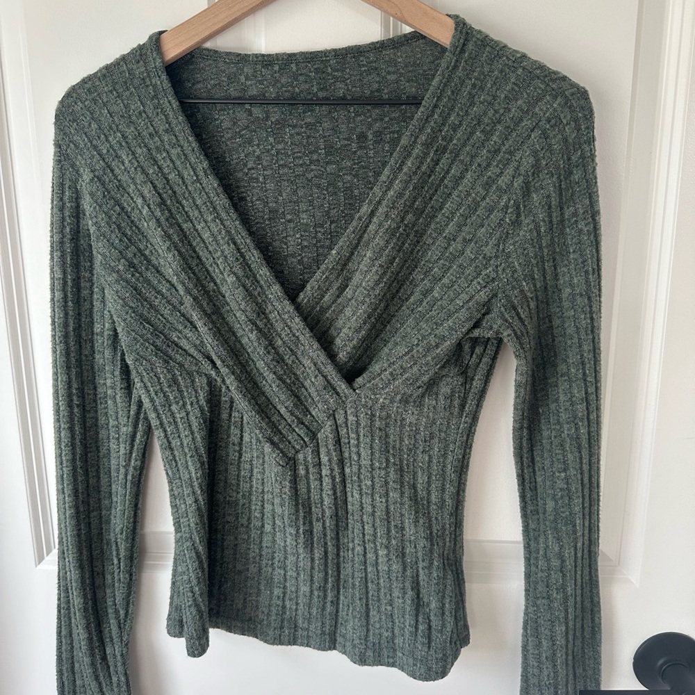 SHEIN Brand Women’s Sweater size Medium